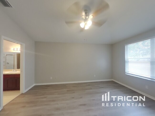 Building Photo - 10610 Little Bend Ln