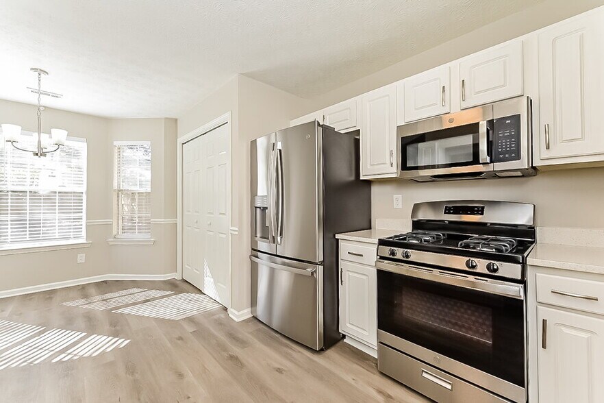 Building Photo - 210 Coldsprings Ct