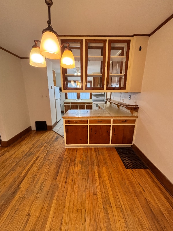 Building Photo - 1321 Lay Blvd