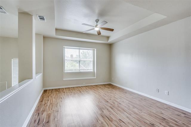 Building Photo - 4612 Old Pond Dr