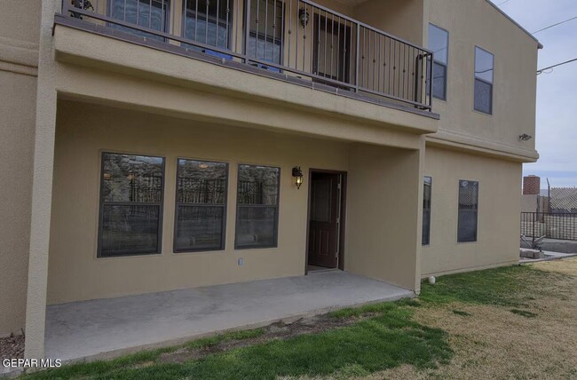 Building Photo - 501 Redd Rd