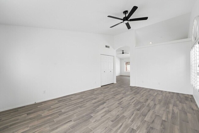 Building Photo - 7842 W Boca Raton Rd