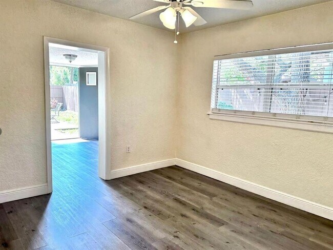 Building Photo - 2510 Boyd Ave