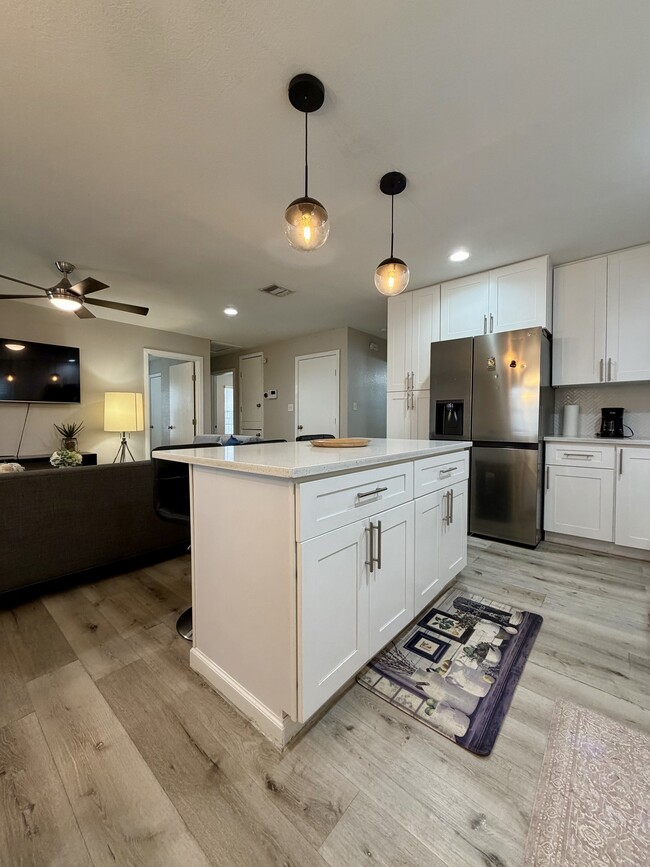 Building Photo - 514 Martin Luther King Dr