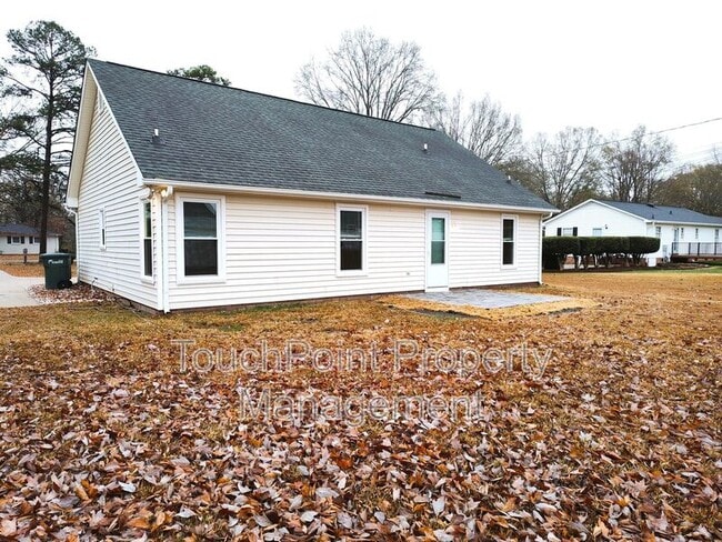 Building Photo - 1901 Timber Ln Dr