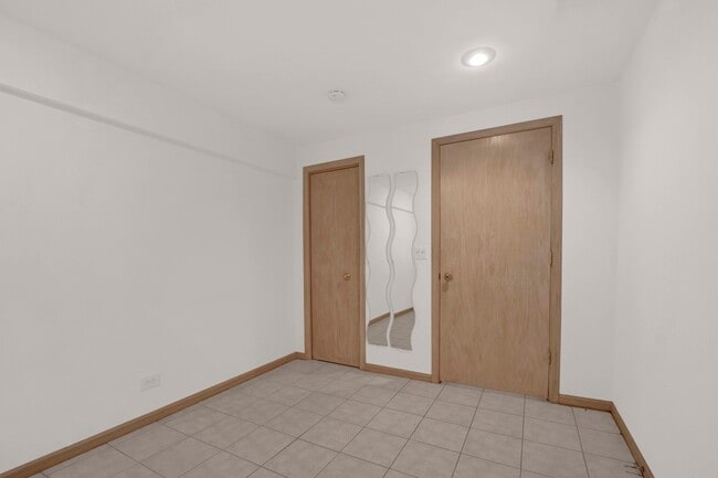 Building Photo - 2164 Seaver Ln