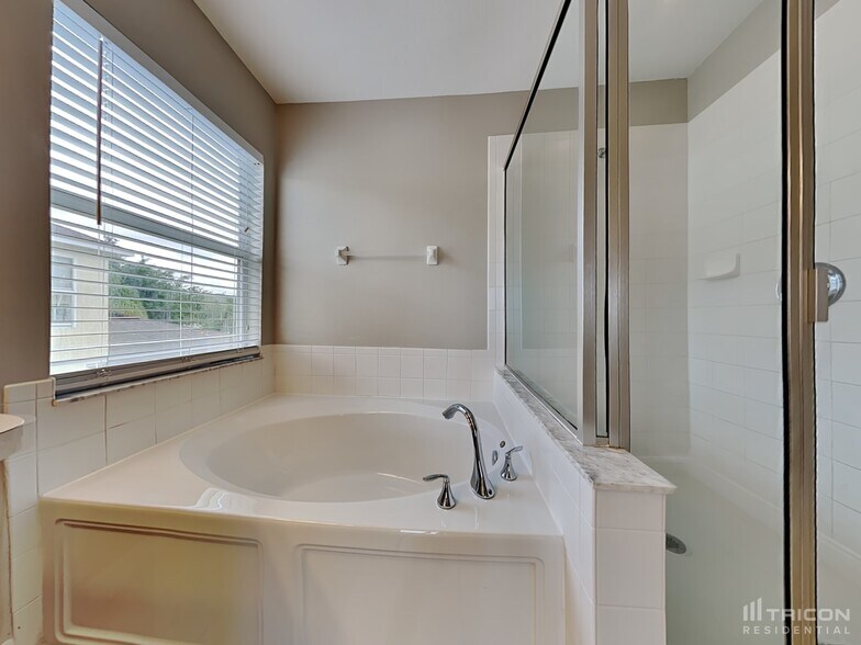 Building Photo - 13523 Fladgate Mark Drive