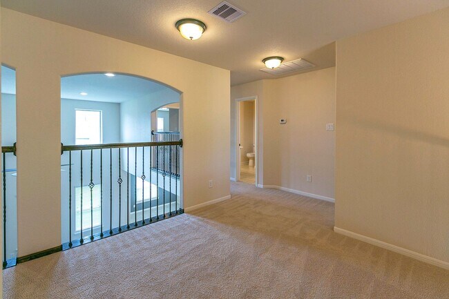 Building Photo - 2919 Iris Gable Ct