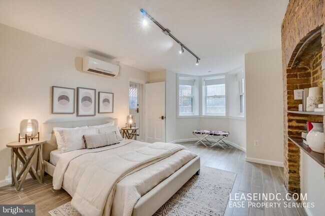 Building Photo - 905 M St NW