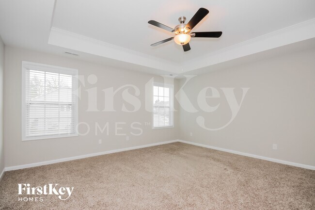 Building Photo - 3961 Norman View Dr