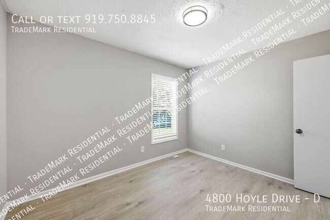 Building Photo - 4800 Hoyle Dr