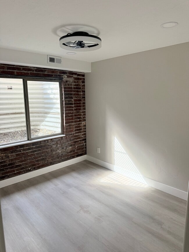 Building Photo - 10418 Sage Luigi Ct