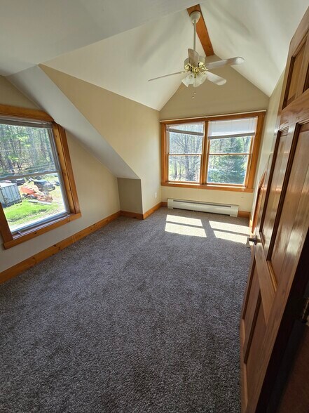 Bed 1 - 19 Marshall Valley Rd