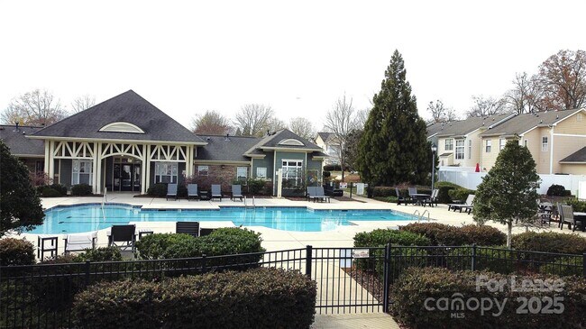 Building Photo - 7454 Red Mulberry Way