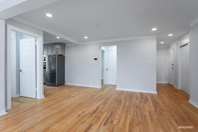 Building Photo - 2 bedroom in Brooklyn NY 11218