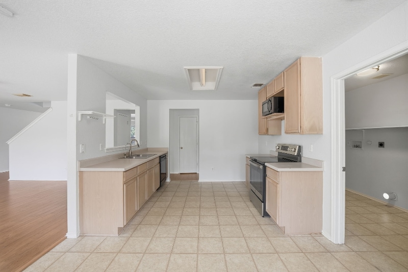 Building Photo - 535 Centro Hermosa