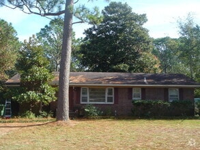 Building Photo - Large Brick home on UNCW bike trail, Wrigh...