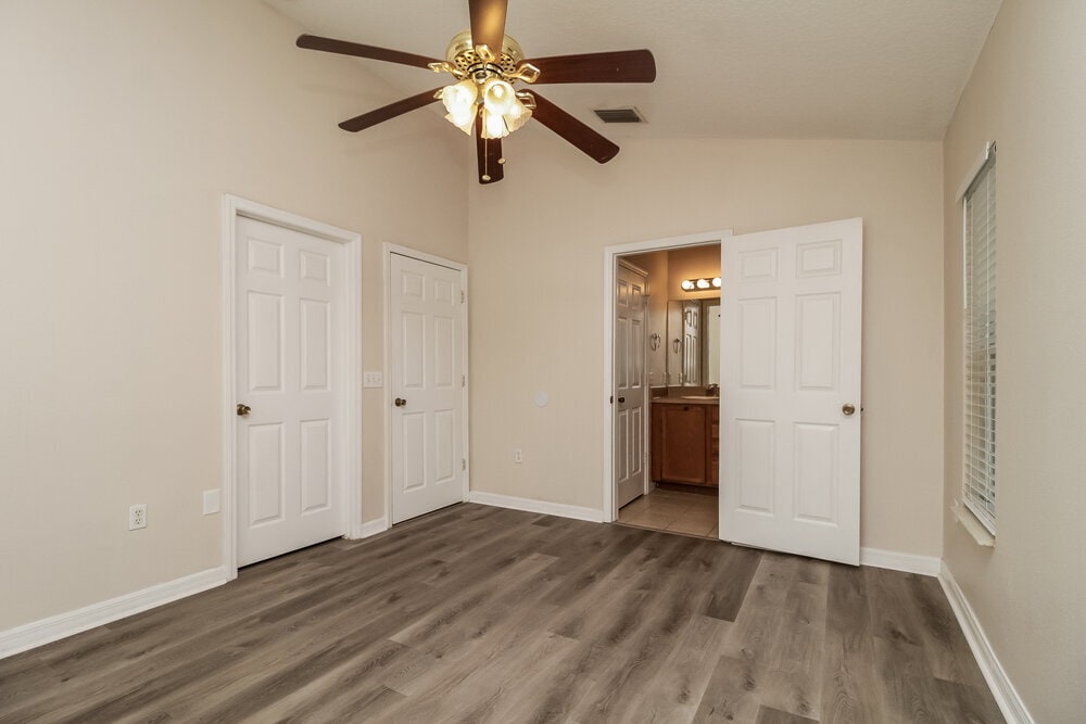 Building Photo - 31074 Lochmore Cir