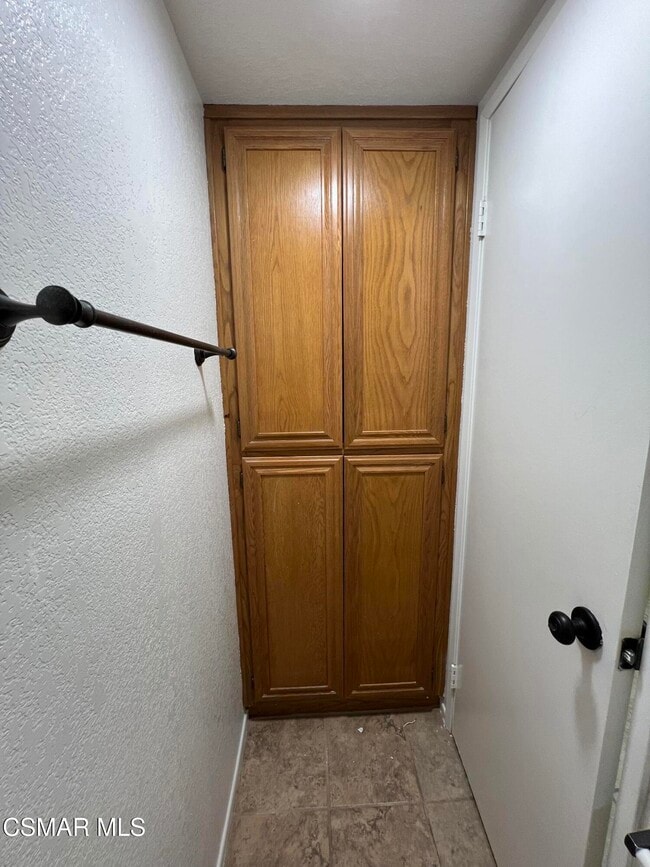 Building Photo - 831 Paseo Serenata