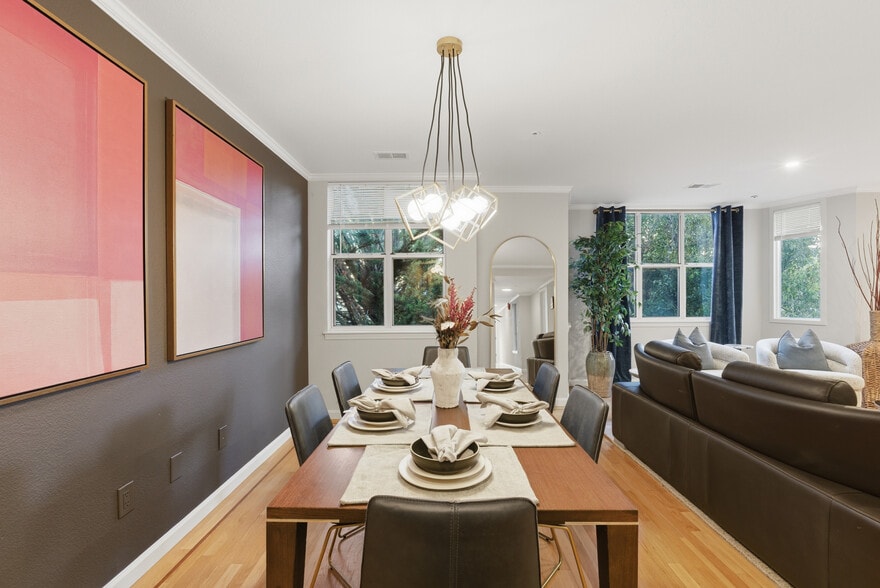 Building Photo - 340 Shotwell St