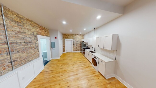 Primary Photo - Blackboard District at Homes St School Apa...
