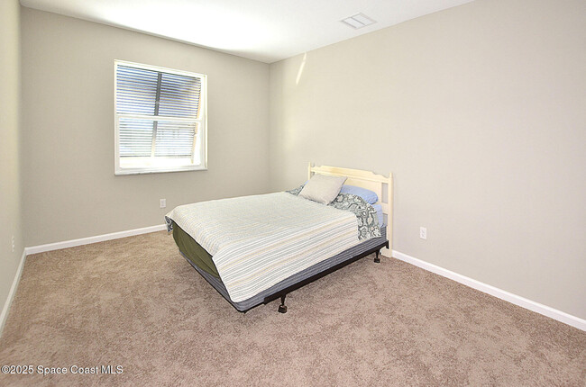 Building Photo - 3951 Playa Del Sol Dr