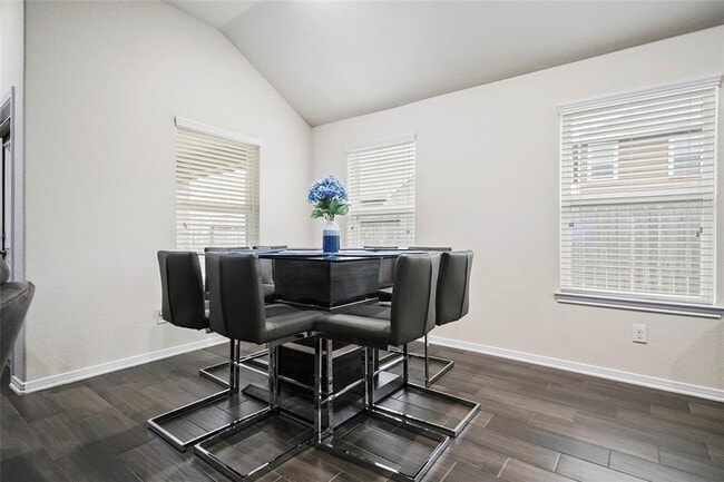 Building Photo - 2520 Quartz Trail