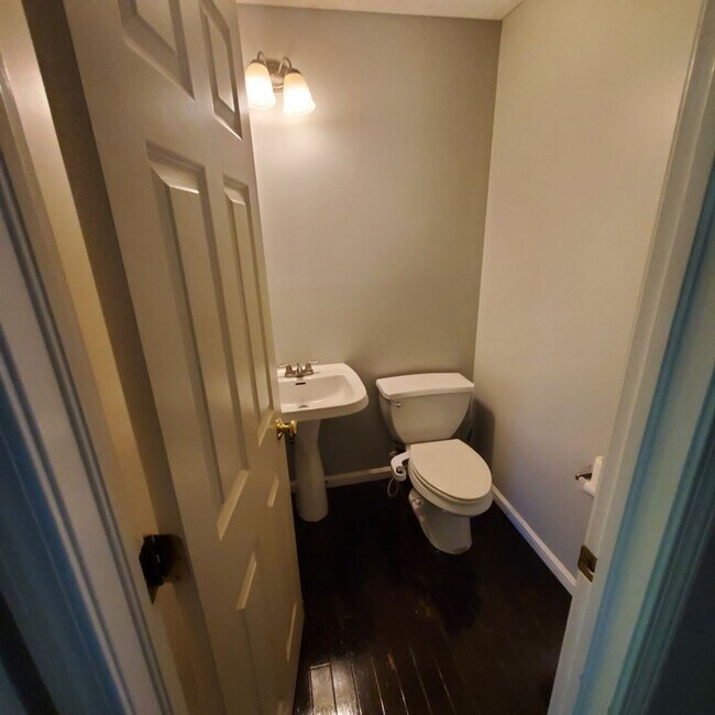 Building Photo - 2643 Wyndgate Ct