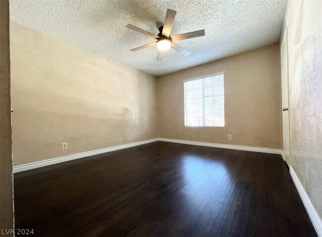 Building Photo - 2200 S Fort Apache Rd