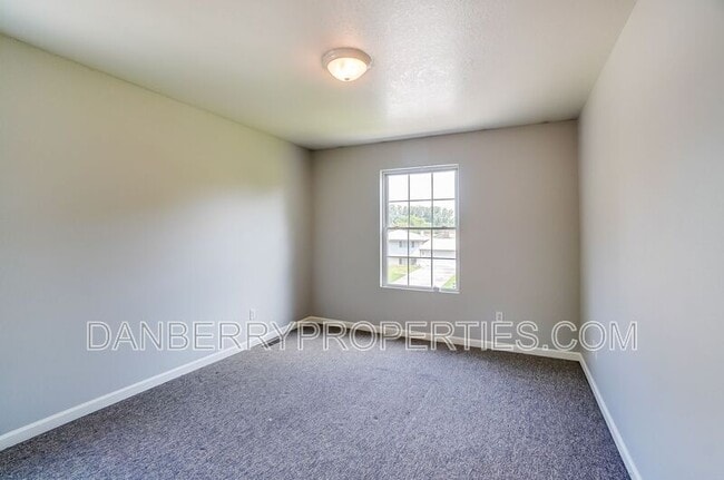 Building Photo - 4211 S Terrace View St