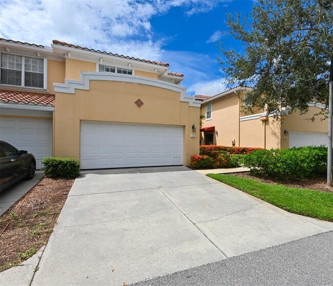 Building Photo - 277 Valencia Cir