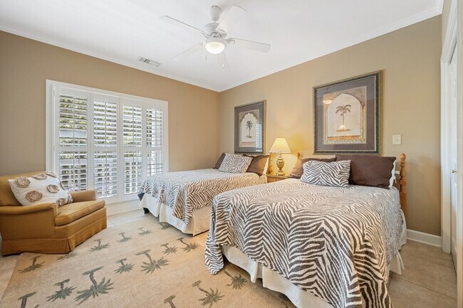 Building Photo - 127 Marsh Lake Dr