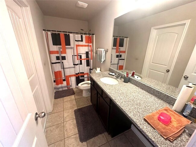 Building Photo - 4127 Water Mill Dr