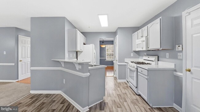 Building Photo - 14101 Kathleen Ln