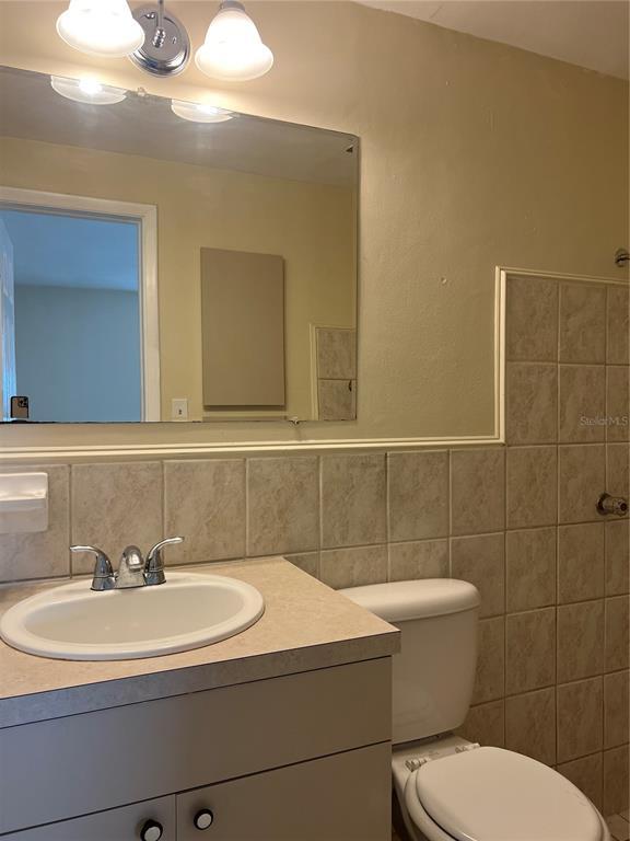 Building Photo - 4216 Hillsdale Dr