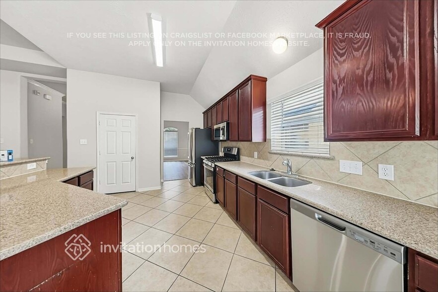 Building Photo - 37 San Simeon Dr