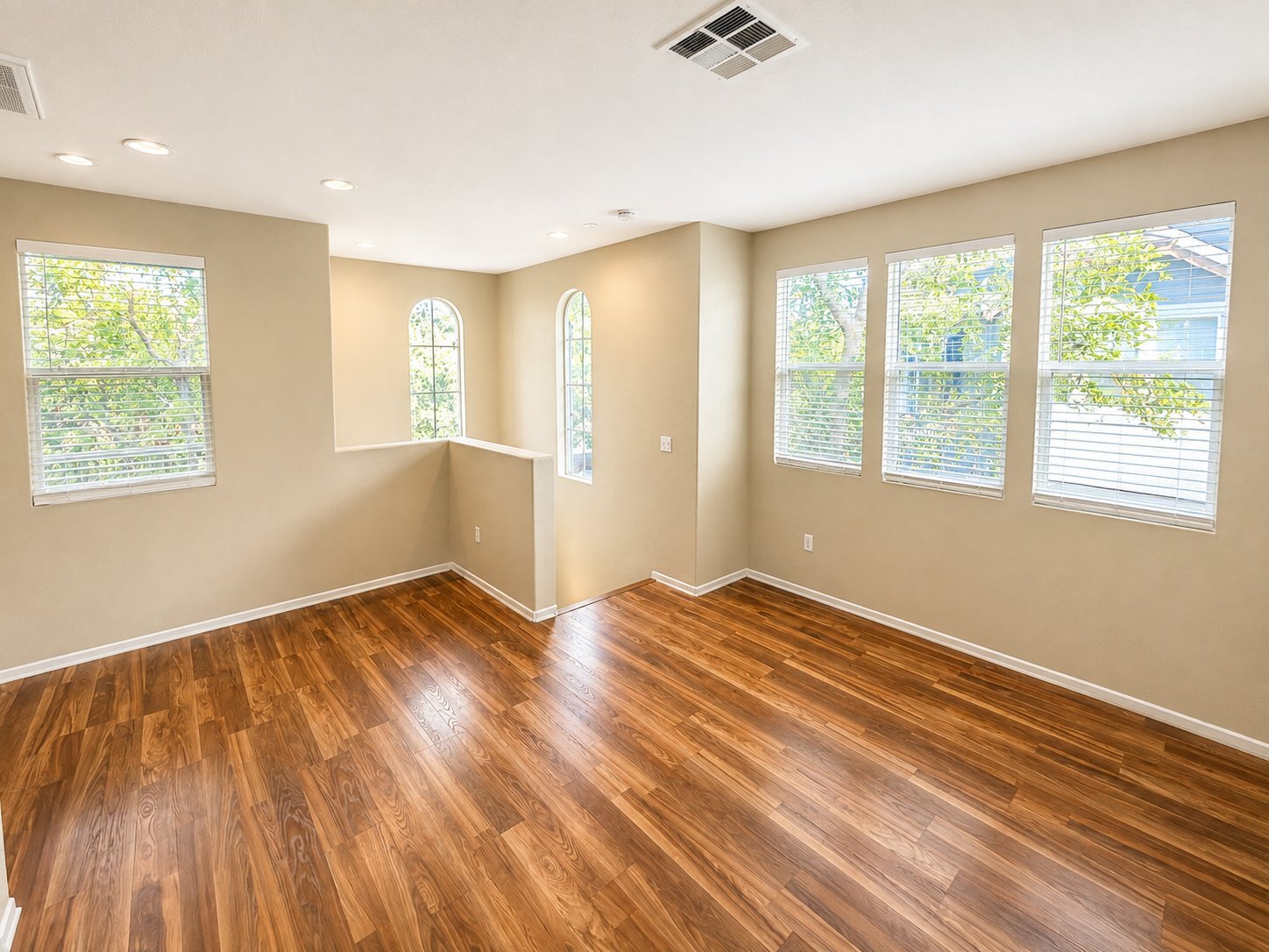 Building Photo - 2728 Black Walnut Ct