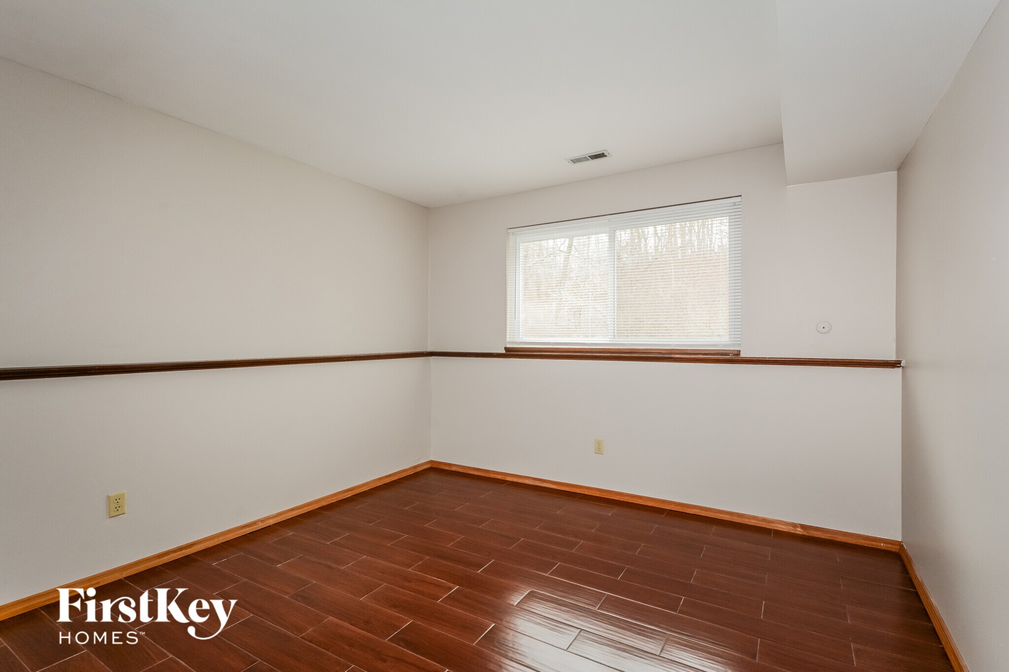 Building Photo - 341 Lemonwood Dr