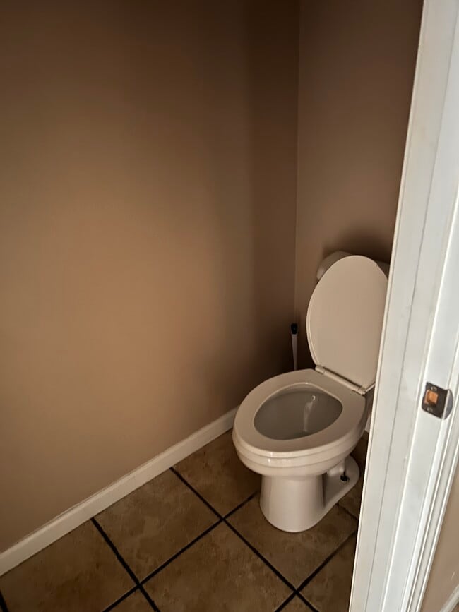 Building Photo - Walston Bridge Apartments