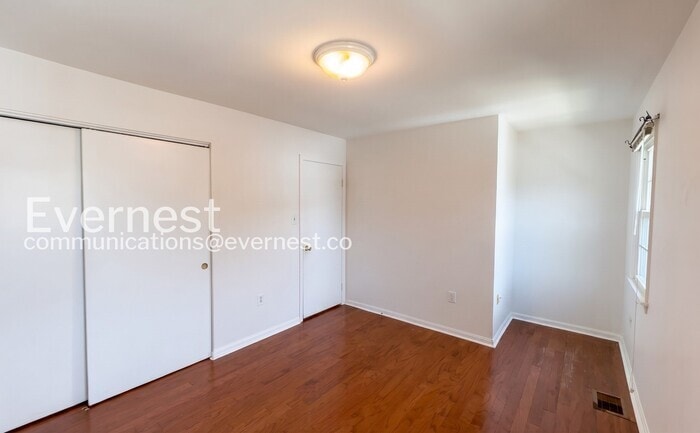 Building Photo - 4607 Charlton Ct