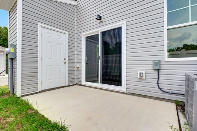 Building Photo - 303 Starfish Ln