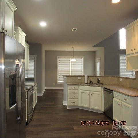 Building Photo - 8520 Dargan Ln