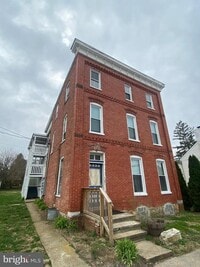 Building Photo - 109 E Congress St