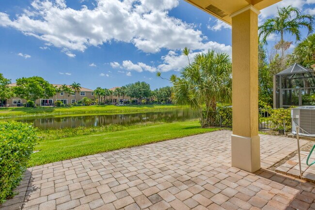Building Photo - 4770 Cadiz Cir