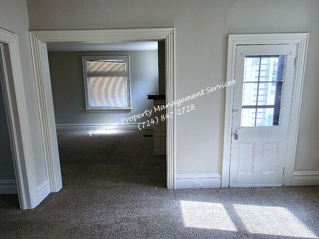 Building Photo - 1307 9th Ave