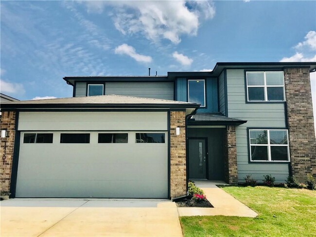 Primary Photo - 14301 Macquarie Dr
