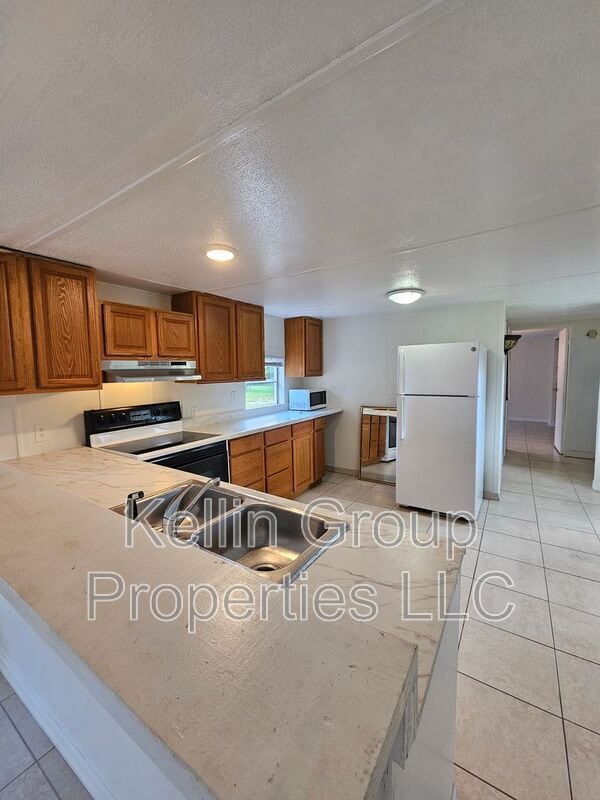 Building Photo - 2511 Futch Rd
