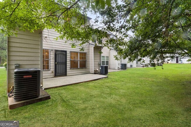 Building Photo - 239 Brookview Dr
