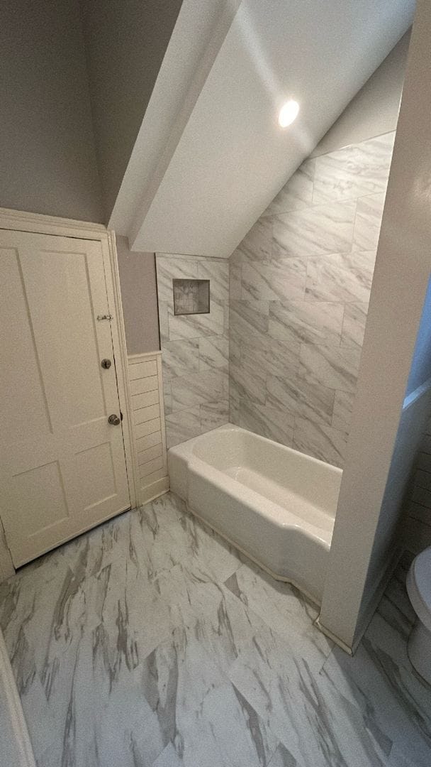 Building Photo - 114 Alexander Street