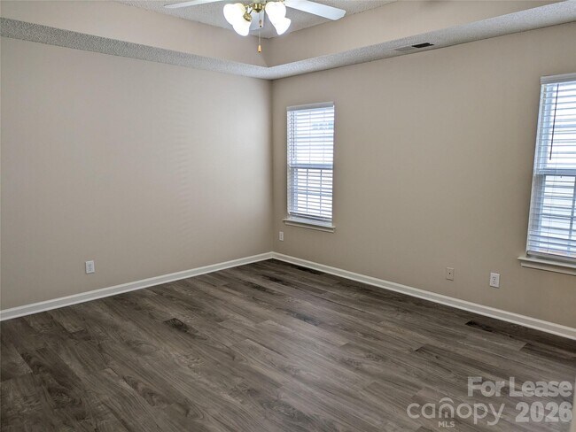 Building Photo - 2151 Wexford Way